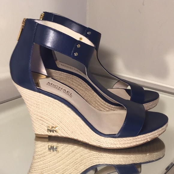 navy leather wedges